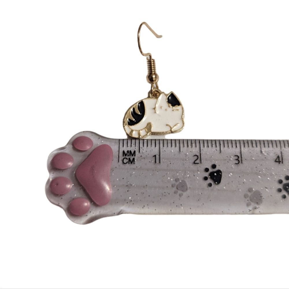 Cartoon Kitty Cat Design Earrings - Picture 3 of 6